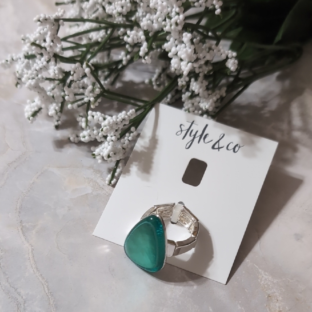 Style & Co. Silvertone Stretch Ring with Teal Stone NWT